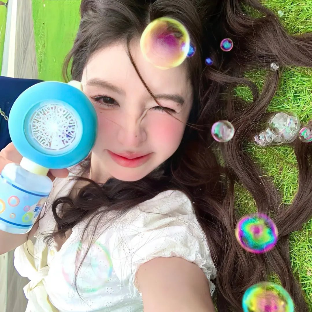 穿着鞋子的贝壳马塞尔